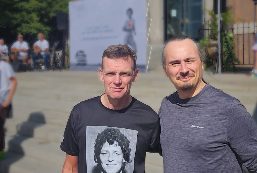 1307 Digital founder Emanuel Petrescu with Darrell Fox at the 2023 Terry Fox Run
